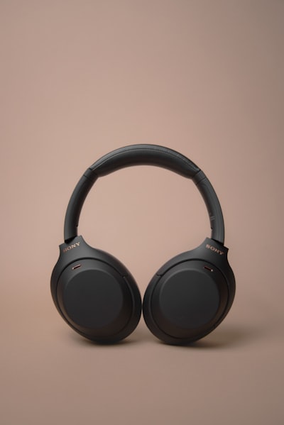 Headphone